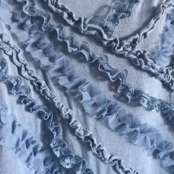 Ruffled Candie’s tank top - Picture 4 of 4